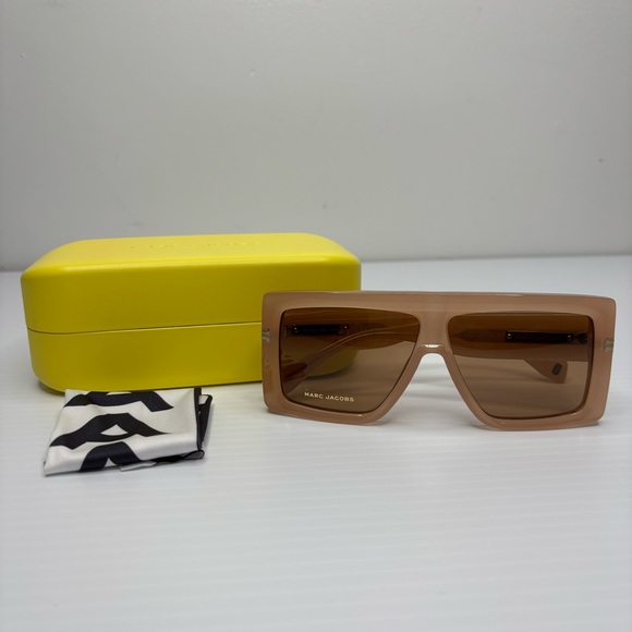 Marc Jacobs Square Sunglasses - Picture 1 of 7